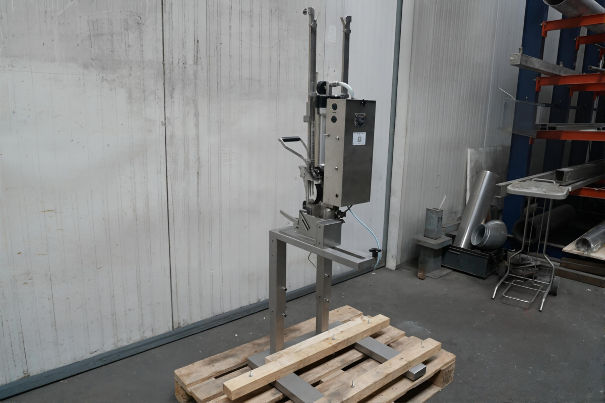 clipeuse industrielle TIPPER TIE KDC VT 400