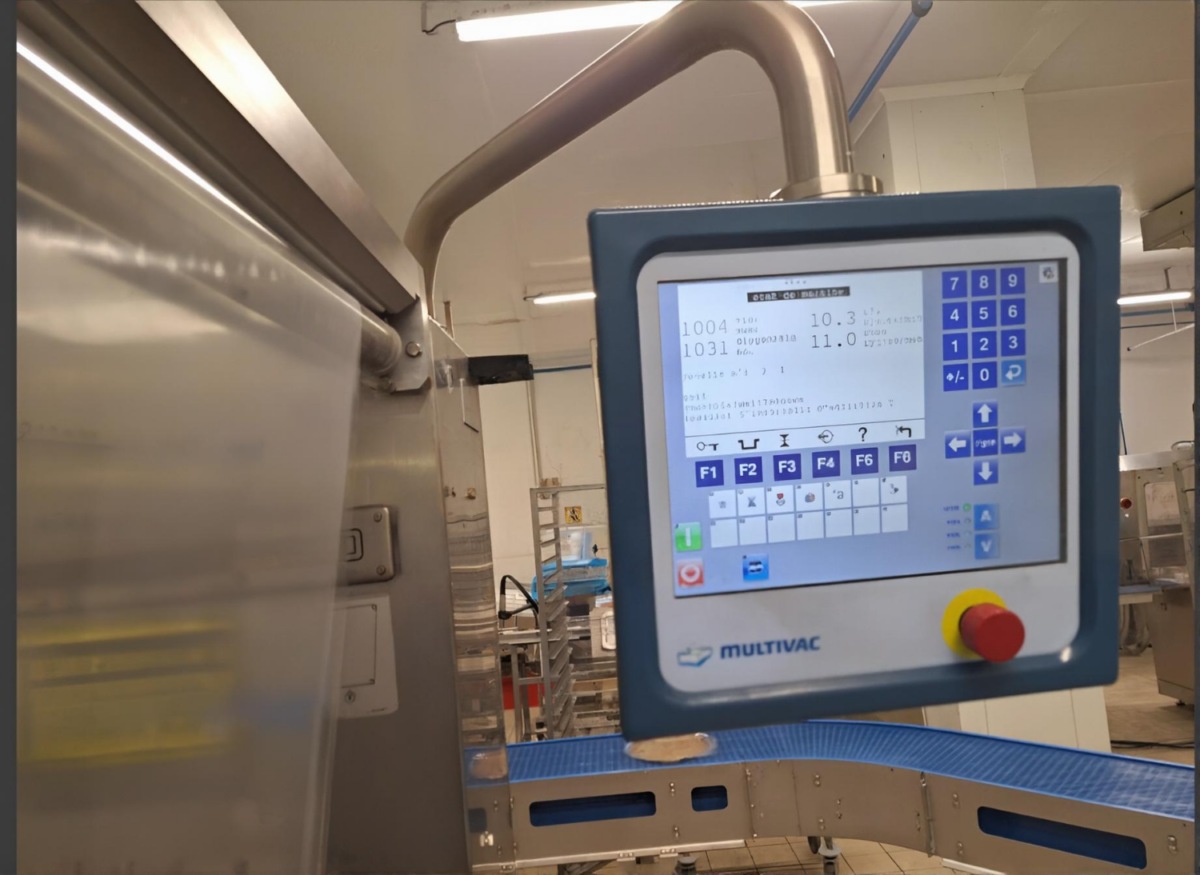 Thermoformeuse Multivac R240