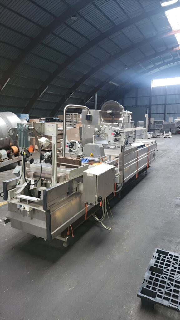 Thermoformeuse Multivac R230
