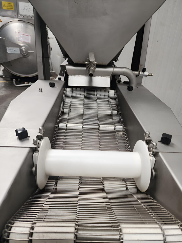 Enrobeuse paneuse Gaser PRACTIC-240 — vue 3