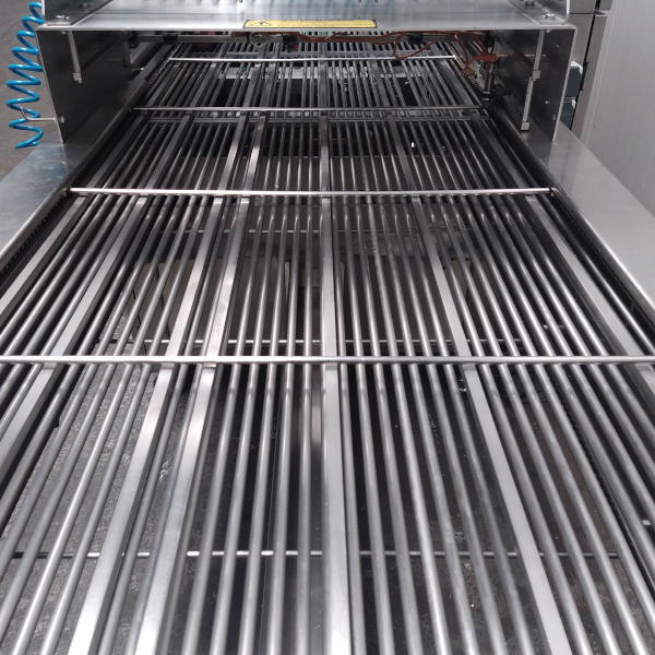 Operculeuse MECA S4000 — vue 1